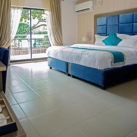 Riviera Suites 라고스 외부 사진