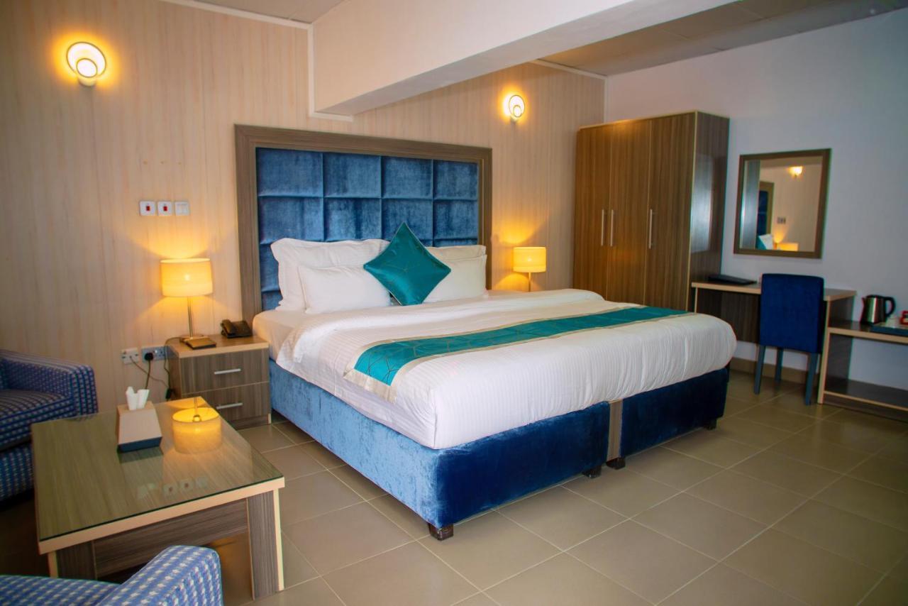 Riviera Suites 라고스 외부 사진