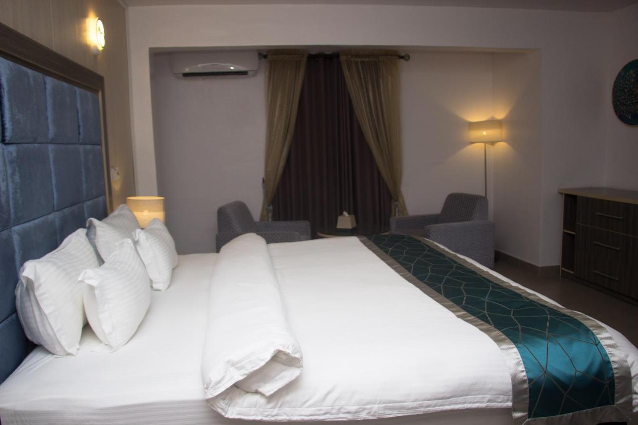 Riviera Suites 라고스 외부 사진