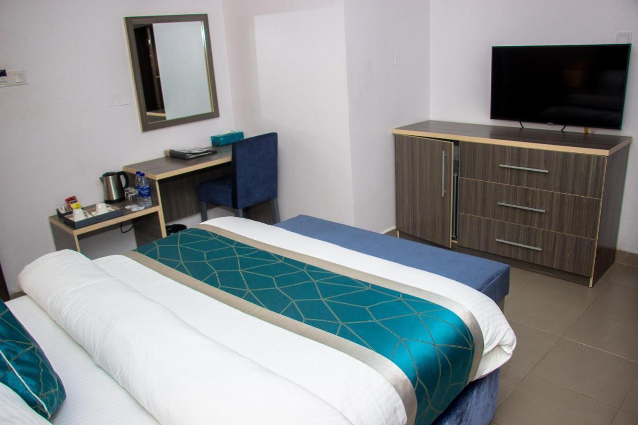 Riviera Suites 라고스 외부 사진